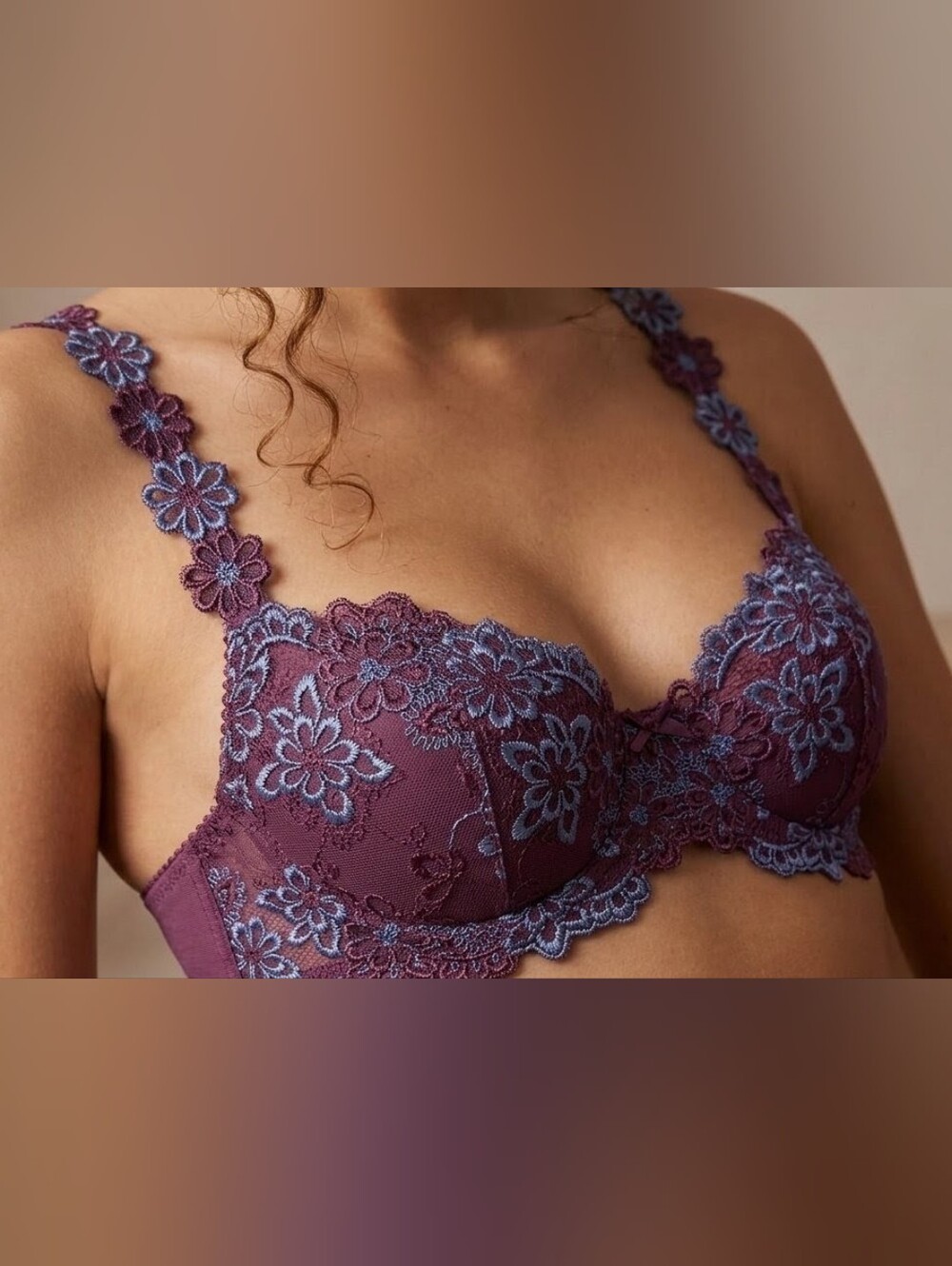 La Vie en Rose Lightly Lined Blue and Plum Bra with Periwinkle Floral Lace - Picture 2 of 8